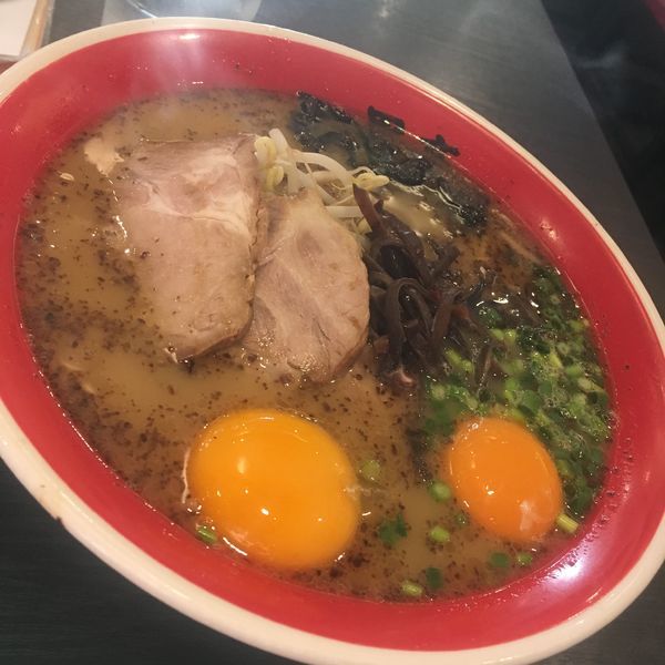 「玉子入りラーメン」@黒亭 本店の写真