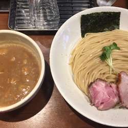 濃厚豚骨魚介つけめん