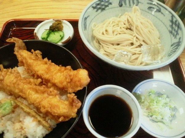 「Aランチ（イカ天丼ともりそば）700円」@マルイチ 神田軒の写真