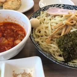 辛ざるつけ麺（餃子）