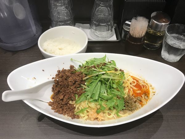 「つゆ無し担担麺」@四川担担麺 阿吽 キッテグランシェ店の写真