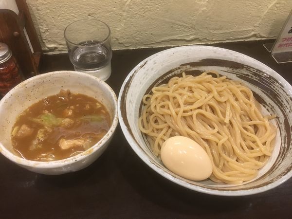 「つけ麺 830円 プラス味玉100円」@づゅる麺 池田の写真
