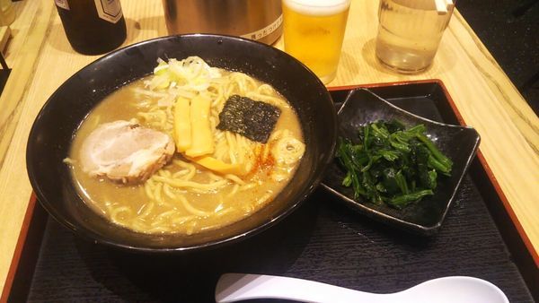 「らーめん+ほうれん草」@舎鈴 キュービックプラザ新横浜店の写真