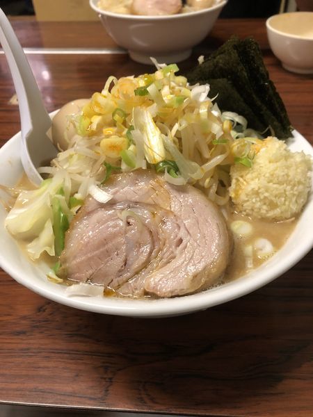 「豚入りラーメン＋味玉＋海苔＋レン草¥1,100」@ちばからの写真