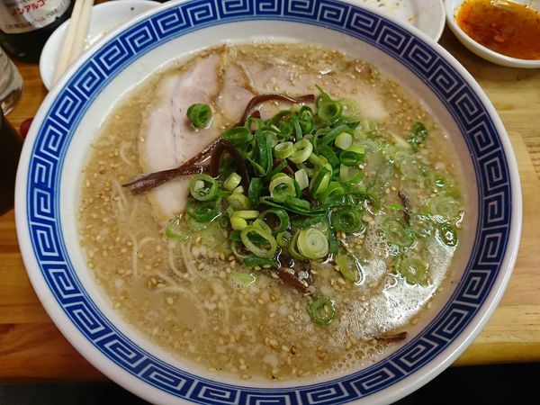 「博多豚骨あっさり」@一生懸麺 京橋南店の写真
