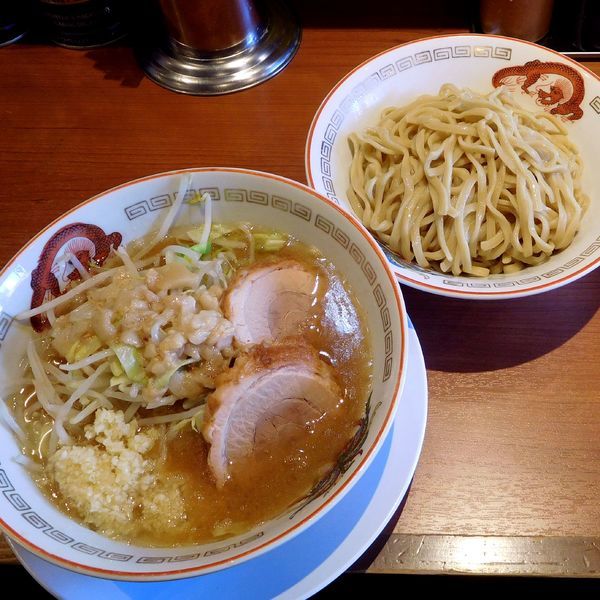 「小ラーメン（750円）つけ麺変更（100円）ニンニク・アブラ」@豚山 町田店の写真