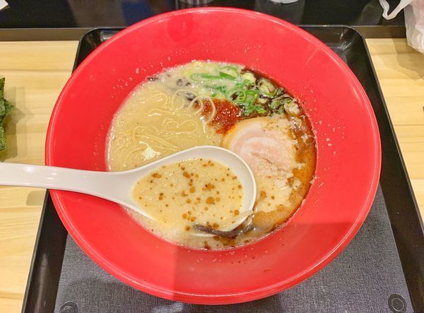 「赤丸新味」@博多一風堂 成田空港店の写真