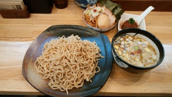 「特製つけ麺(300g)¥1170-＋カレー玉¥170-」@中華そば専門 とんちぼの写真