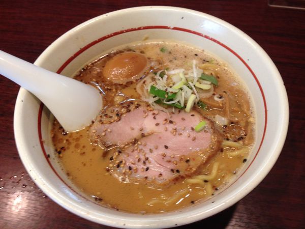 「味玉胡麻らーめん」@拉麺 阿修羅 船橋本店の写真