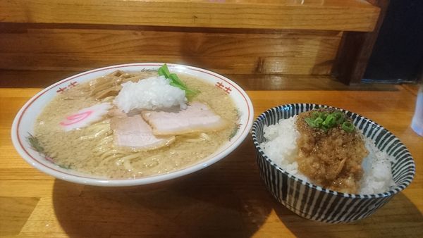 「背脂中華そば+背脂めし」@old school 中華そば Miya Dera Soulの写真