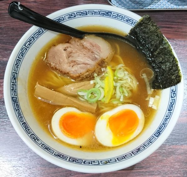 「味玉らーめん」@中華そば 新の写真