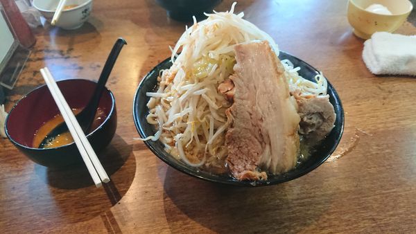 「大ラーメン850円+生卵50円」@ラーメン二郎 会津若松駅前店の写真