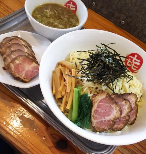 「つけそば（大）＋チャーシュー＋炒飯（中）」@中華そば まるきの写真