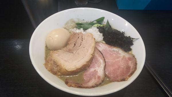 「特製濃厚そば」@陽はまたのぼるの写真