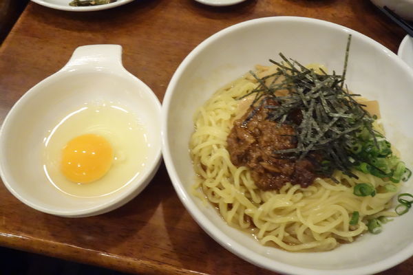 「牛タン旨辛まぜそば」@たなべ家の写真