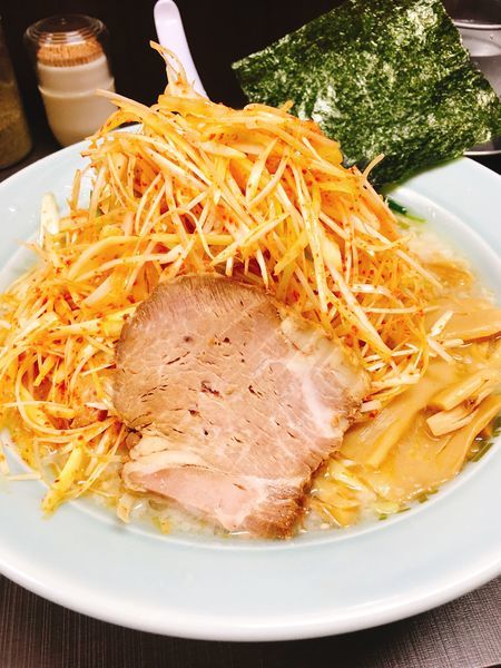 「塩ラーメン ダブル赤ネギ&メンマ増し」@ラーメンショップ椿 ひたちなか店の写真