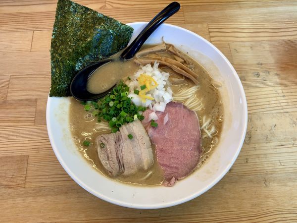 「カニ煮干しらーめん」@麺屋 祐 TASUKUの写真