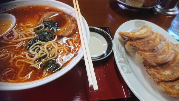 「醤油ラーメン＋大盛り＋南蛮＋餃子」@天の川の写真