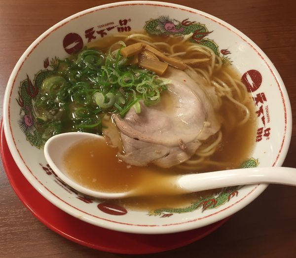 「らーめん (あっさり)」@天下一品 横浜駅西口店の写真