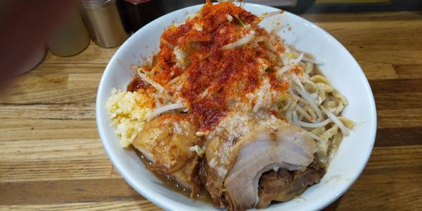 「ラーメン並 豚1枚」@デカ盛り戦隊 豚レンジャーの写真