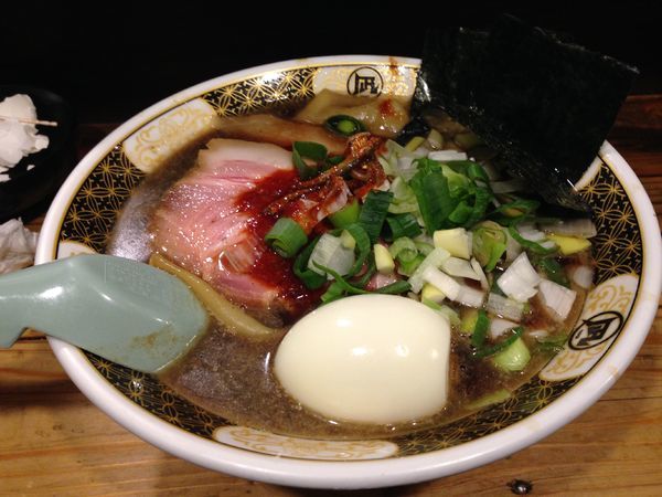 「味玉煮干ラーメン」@すごい煮干ラーメン凪 新宿ゴールデン街店 本館の写真