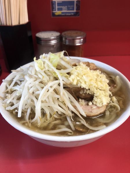 「小豚 ニンニク」@ラーメン二郎 千住大橋駅前店の写真