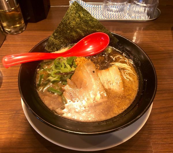 「豚骨黒焦がしニンニク」@博多らーめん 一心堂 蒲田店の写真