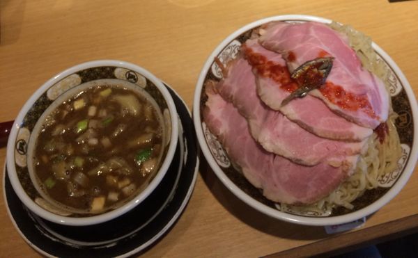 「つけ麺 600ｇ チャーシュー」@すごい煮干ラーメン凪 新宿ゴールデン街店 別館の写真