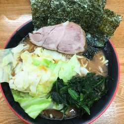 ラーメン キャベツトッピング