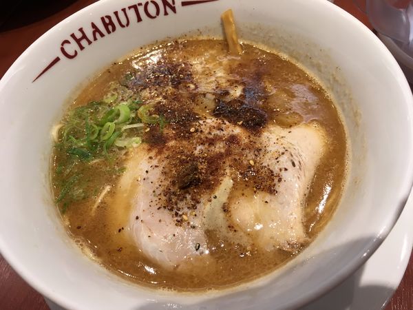 「ちゃぶとんらぁ麺」@ちゃぶ屋 とんこつ らぁ麺 CHABUTON ヨドバシ横浜店の写真