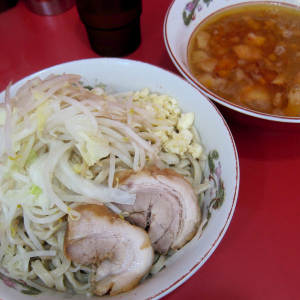 「小 750円 + つけ麺 150円（ニンニク）」@ラーメン二郎 札幌店の写真