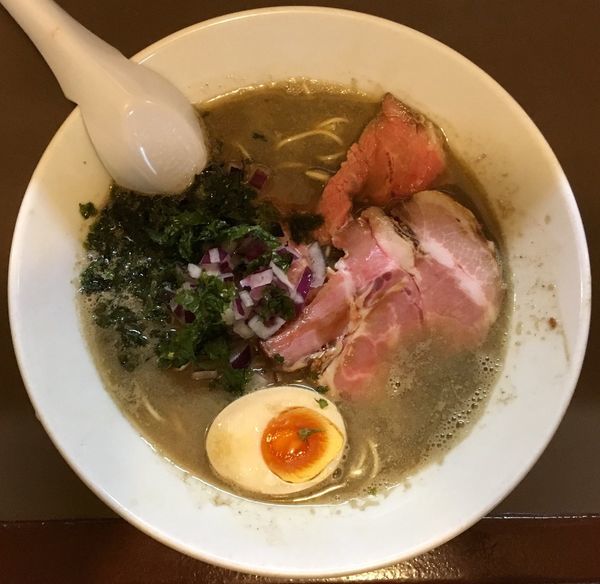 「中濃煮干しソバ」@鶏こく中華 すず喜の写真