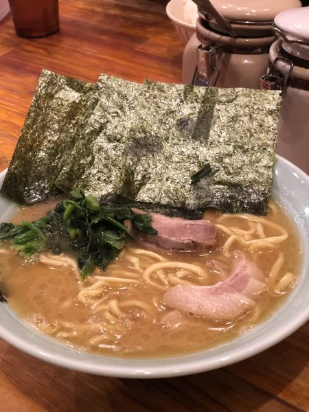 「海苔増し濃いめ堅め＋小ライス」@まこと家の写真