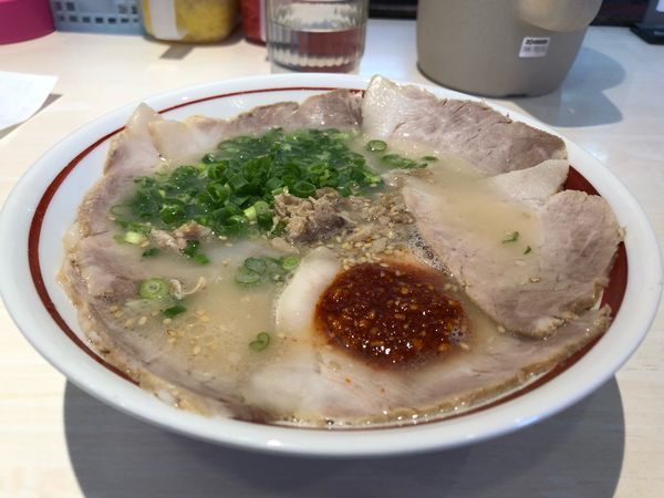 「チャーシューメン760円➕替玉120円」@一味ラーメン 久留米合川店の写真
