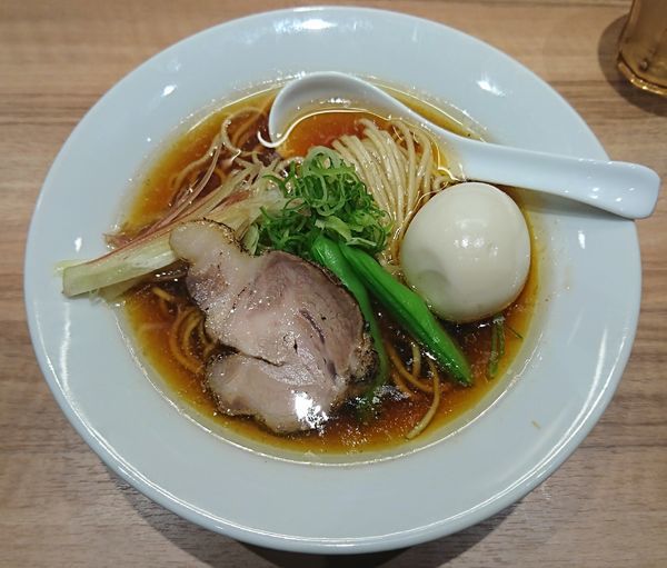 「味玉淡麗鶏そば(900円)」@鶏そば うえ原の写真