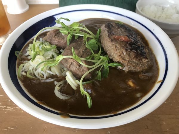 「【限定】和牛タン先カレー S」@MENYA 食い味の道有楽の写真