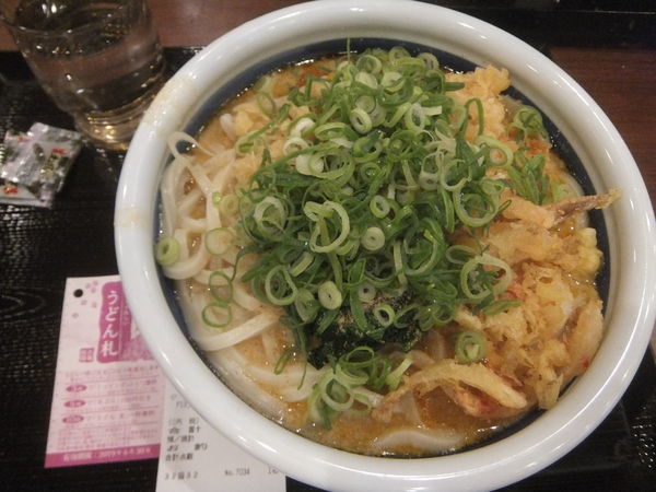 「うま辛坦々うどん得盛り850円(クーポンで50円引800円)」@丸亀製麺 松戸栗ヶ沢店の写真