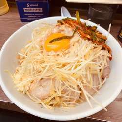 小ラーメン+汁なし+ニラキムチ+ネギ