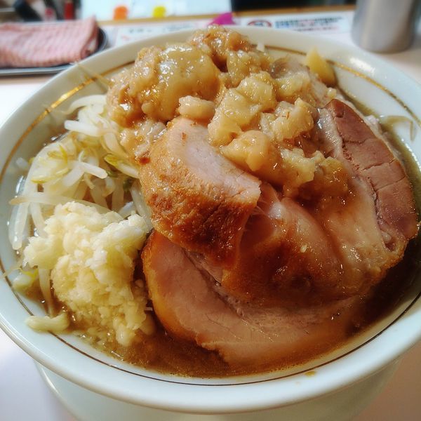 「ラーメン700円+ブタ1枚80円」@成蹊前ラーメン 吉祥寺の写真
