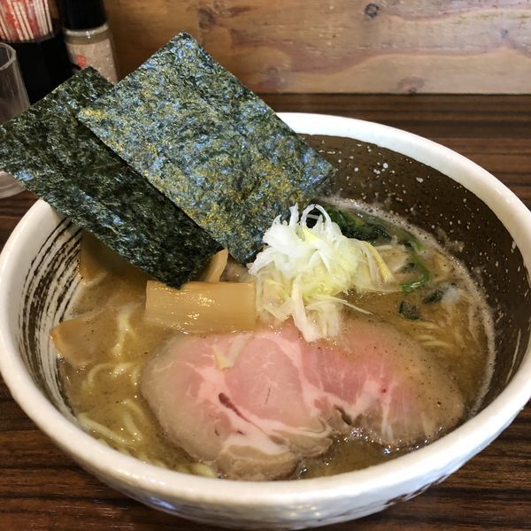 「あごらあめん」@らあめん ひばりやの写真