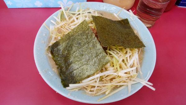 「ネギラーメン＋ネギ増し¥750-」@ラーメンショップ 牛久結束店の写真