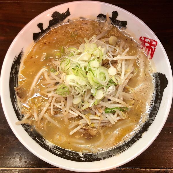 「柿の木らぁめん 旨みそ味 (780円)」@らぁめん柿の木 いづろ店の写真