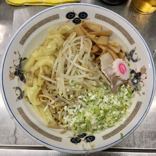 「キリンラガービール中瓶→ワンタンメン油そば」@中華そば みたかの写真