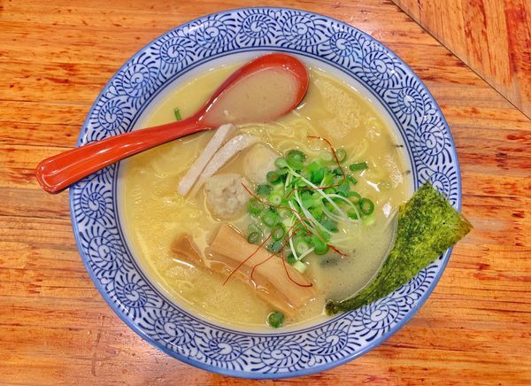 「濃厚鶏塩ラーメン」@赤坂麺処 友の写真