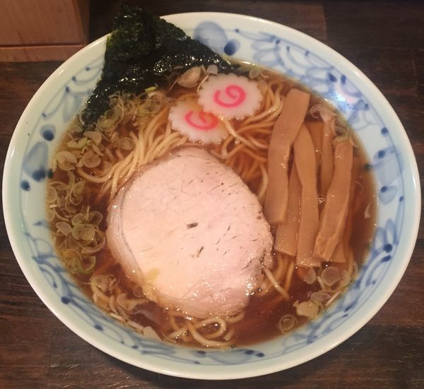 「らーめん(黒)650円」@荻窪ラーメン 菊池の写真