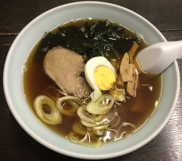 「ラーメン550円他」@中華食堂 松葉の写真