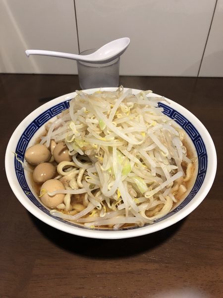 「えびラーメン＋うずら」@ラーメン ゼンゼンの写真