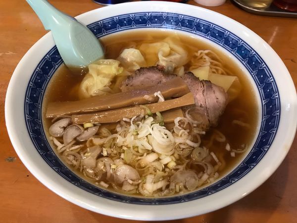 「ワンタンメン  650円」@来々軒の写真