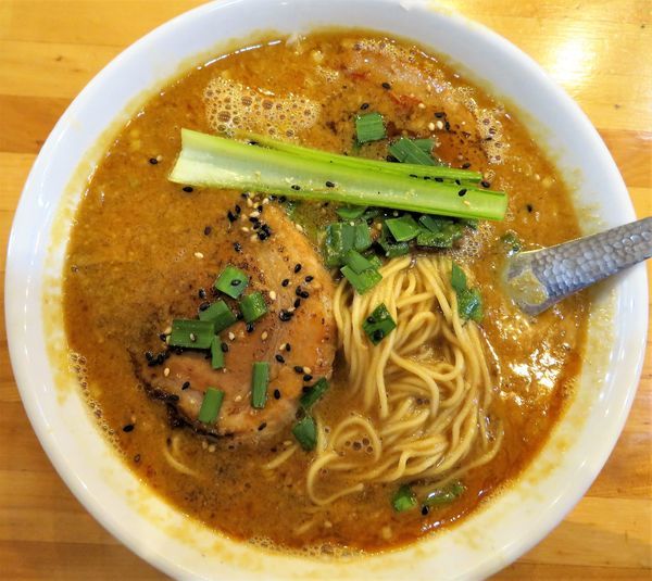 「太肉〈炙り〉担担麺（1,050円）」@瀬佐味亭の写真