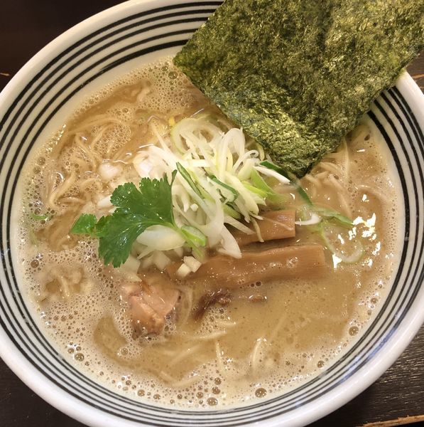 「煮干ラーメン 細麺 、和え麺」@麺屋 くろまるの写真